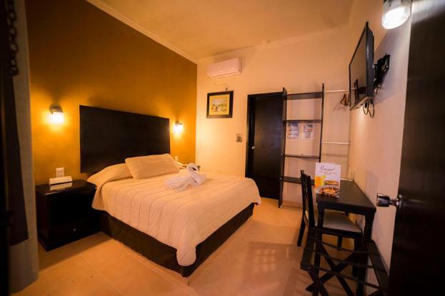 Hotel Marlon Chetumal Exterior foto